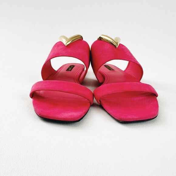 LOUIS VUITTON Pink Bayfront Slide Sandals 39 US 8.5 Gold Logo Suede Flat Mules - Picture 5 of 12